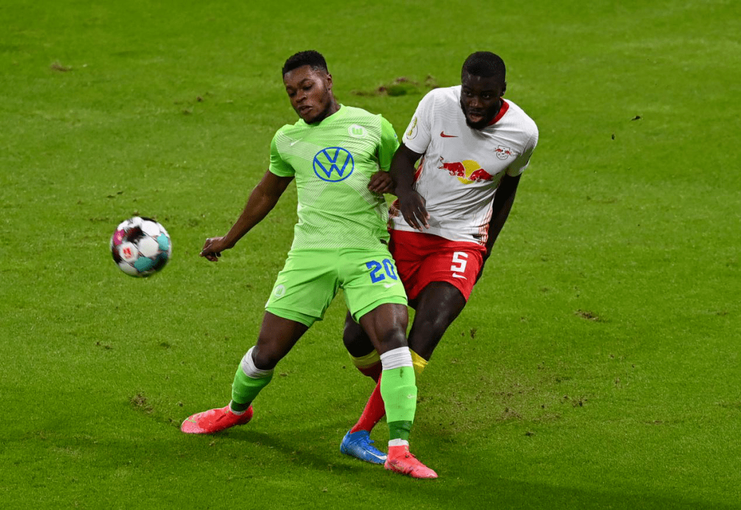 中欧体育中国站-风云突变！休斯敦火箭清晨伤情更新，德国杯版图或变，气氛紧张，阵容厚度经受考验